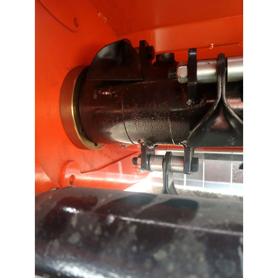 Pļaujmašīna ATV mulčētājs zāles pļāvējs jaunums atverama aizmugure piekabināms riteņi sānos vai aizmugurē ATV120 18Zs motors