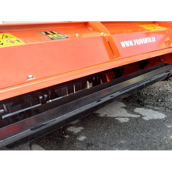 Pļaujmašīna ATV mulčētājs zāles pļāvējs jaunums atverama aizmugure piekabināms riteņi sānos vai aizmugurē ATV120 18Zs motors