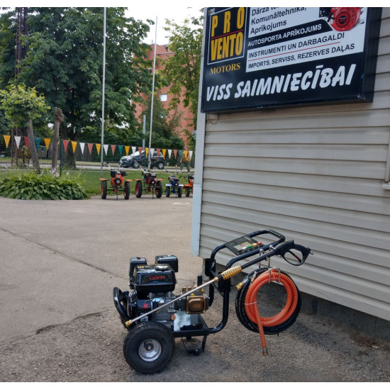 Augstspiediena mazgātājs 2700, ar benzīna motoru 6,5 Zs, max spiediens 186Bar, ūdens 756 l/h
