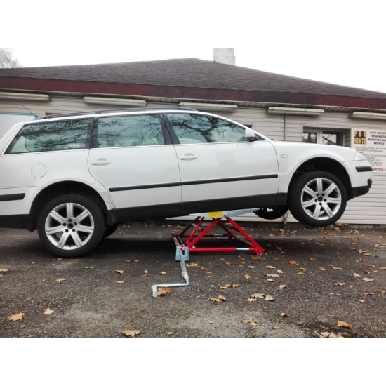 Auto mehānisks mobilais pacēlājs lifts pilnīgi autonoma darbība