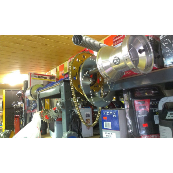 Bremžu disks kartingam ventilējams, var izmantot arī citai tehnikai. 210mm x 12mm