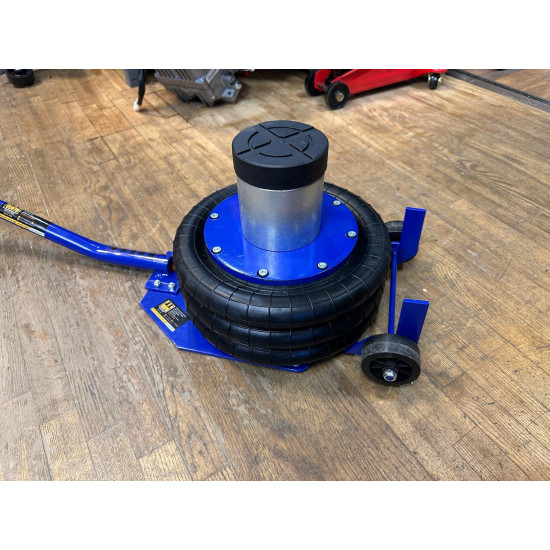 Domkrats pneimatiskais pacēlājs ar gaisu darbināms 3,5t celtspēja 150mm - 500mm garais rokturis komplektā adapteris