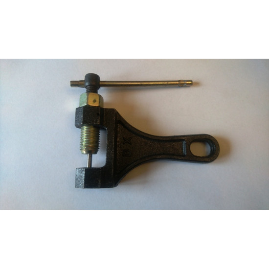 Ķēdes posmu sadalītājs, presējamais universāls