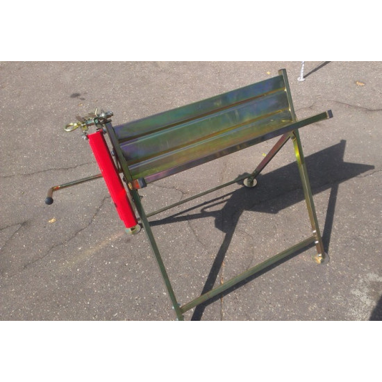 Statīvs malkas zāģēšanai ar motorzāģa iestiprināšanu