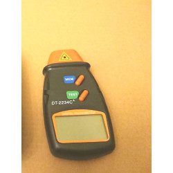 Tahometrs digitāls, apgriezienu mērītājs dažādām ierīcēm, universāls