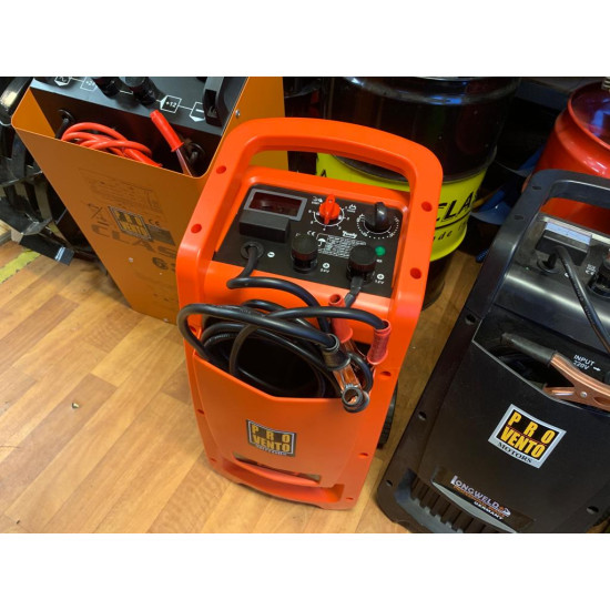 Akumulatoru lādētājs DFC 650P BOOST lādējamā ierīce ar starta funkciju taimeris Youli  Jaunais dizains ar papildus jaudu