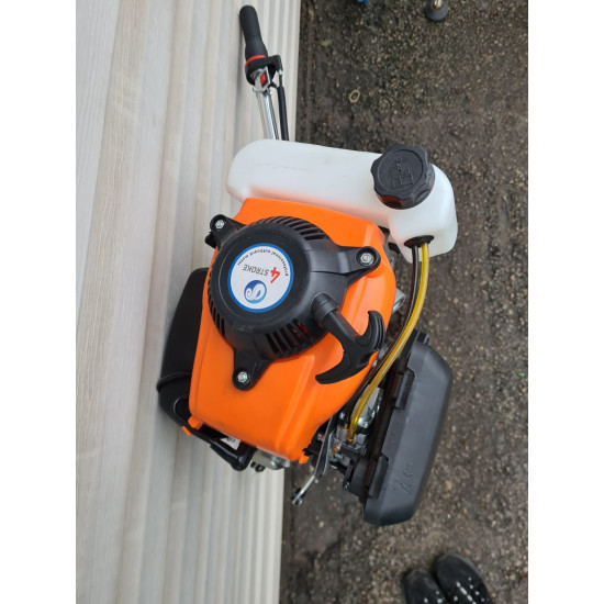 Laivas motors, laivas dzinējs, piekaramais motors 4 Taktu, nav jāsajauc benzīns ar eļļu. 3,5 Zs, OM003/144