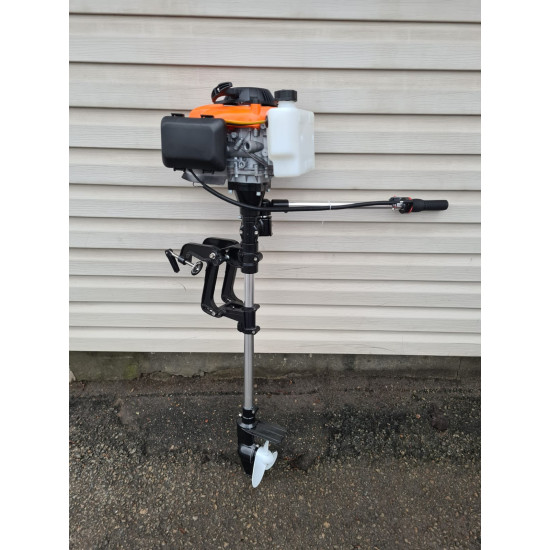 Laivas motors, laivas dzinējs, piekaramais motors 4 Taktu, nav jāsajauc benzīns ar eļļu. 3,5 Zs, OM003/144