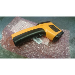 Termometrs, Infrasarkanais bezkontakta lāzera termometrs temperatūras mērīšanai no attāluma. -50 - 380 grādi