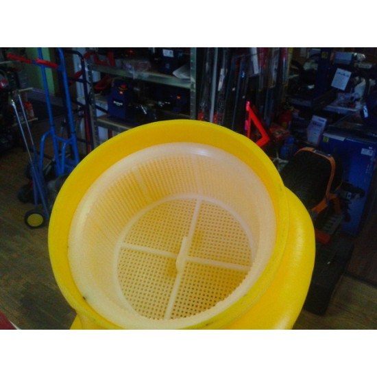 Miglotājs Smidzinātājs, dārzam, mehāniskais, 16 l