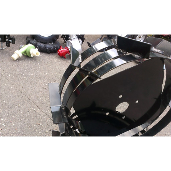 Aprīkojums motoblokam Metāla riteņi lielie cena par pāri (2gab)