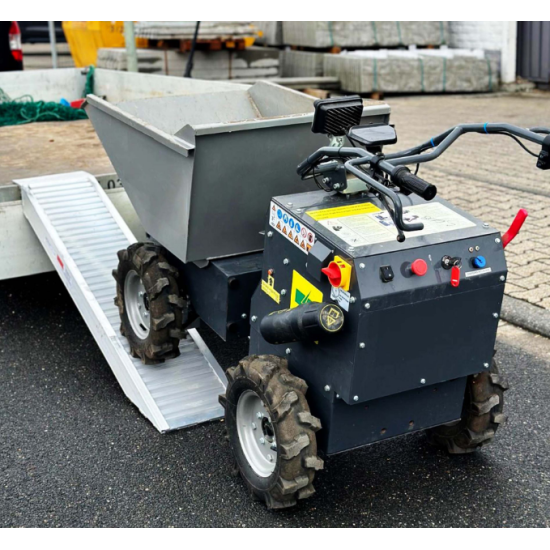 Rampas laipas uzbraucamās 1,61m max celtspēja 4050 kg uz abām rampām kopā