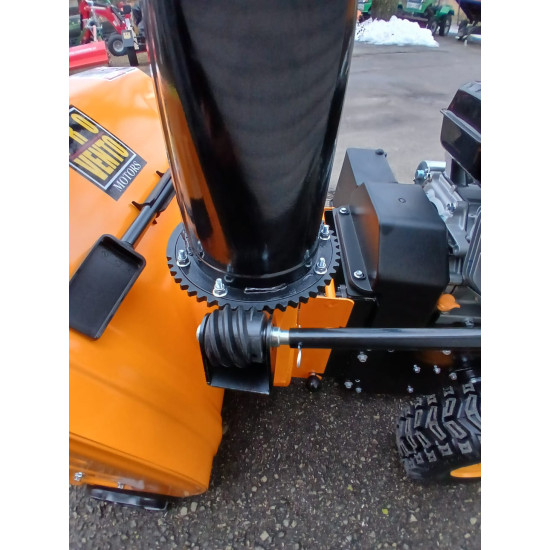 Sniega birste sniega pūtējs universāla ar dažādiem agregātiem komplektā