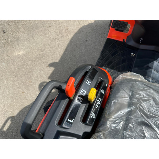 Traktors KUBOTA  B2741S Neo Star 4WD 27Zs