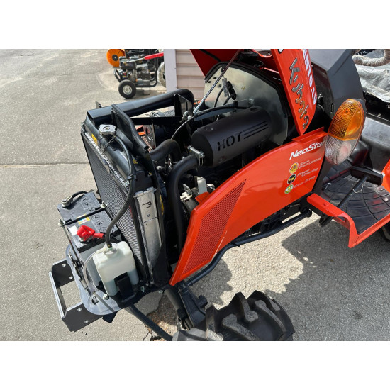 Traktors KUBOTA  B2741S Neo Star 4WD 27Zs