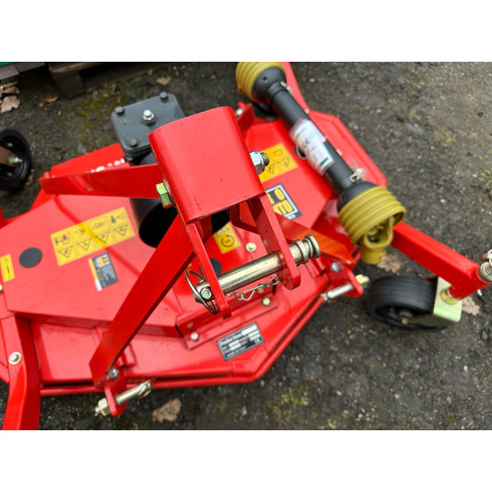 Pļaujmašīna mauriņa pļaujmašīna FM180 Finish mower 1,8m skaista gluda mauriņa uzturēšanai traktoram 3 punktu uzkarei cena ar PVN kardāns ir komplektā