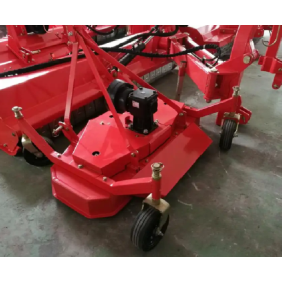 Pļaujmašīna mauriņa pļaujmašīna FM180 Finish mower 1,8m skaista gluda mauriņa uzturēšanai traktoram 3 punktu uzkarei cena ar PVN kardāns ir komplektā