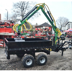 Piekabe 3t traktoram kravaskaste pašizgāzējs ar manipulatoru greifera kauss universāla Dažādi modeļi pieejami