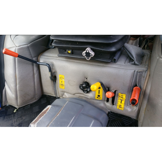 Traktors ISEKI TH 4260 AHL Japāna 27 Zs 2010 gads, No Vācijas var reģistrēt