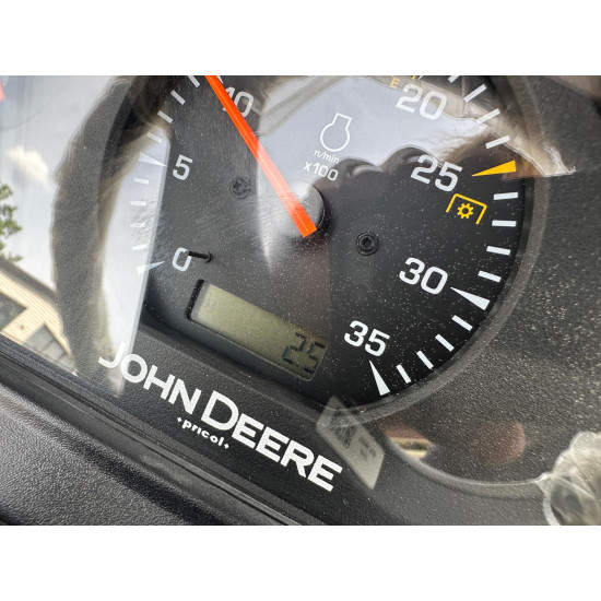 Traktors John Deere 36 Zs 3036 4x4