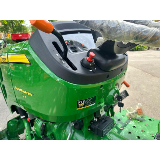 Traktors John Deere 36 Zs 3036 4x4