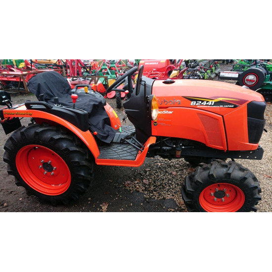 Traktors KUBOTA 24Zs B2441 Neo Star 4x4