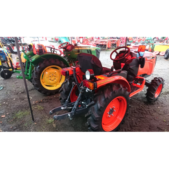 Traktors KUBOTA 24Zs B2441 Neo Star 4x4