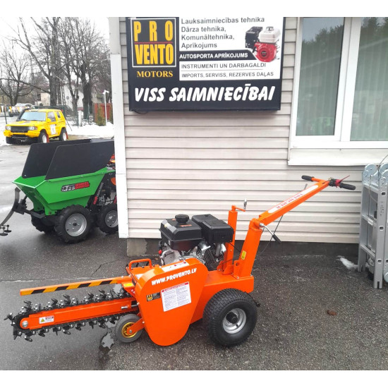 Tranšeju racējs augstuma regulēšana ar skrūves mehānismu un benzīna motoru 16 zs kabeļu ūdensvadu ierīkošanai