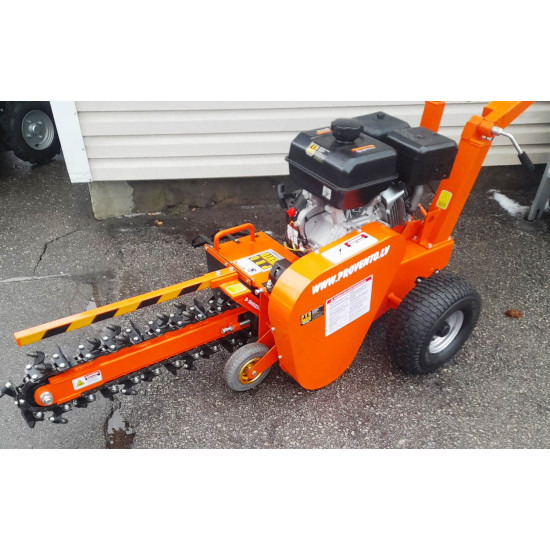 Tranšeju racējs augstuma regulēšana ar skrūves mehānismu un benzīna motoru 16 zs kabeļu ūdensvadu ierīkošanai