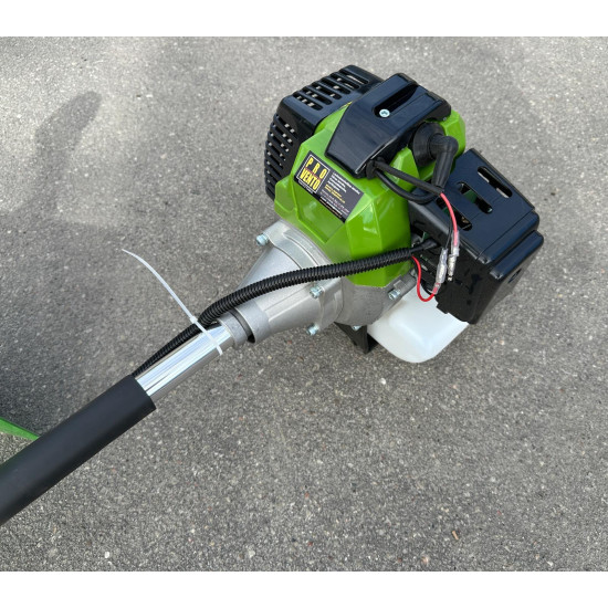 TRIMMERIS 2 taktu benzīna motors 2,6 ZS 52 ccm