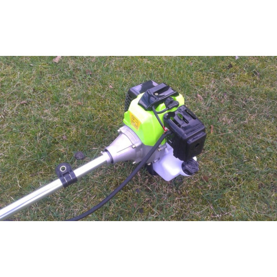 TRIMMERIS 2 taktu benzīna motors 2,6 ZS 52 ccm