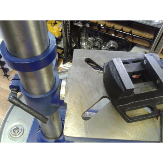 Urbjmašīna stacionāra Einhell BT - BD 701