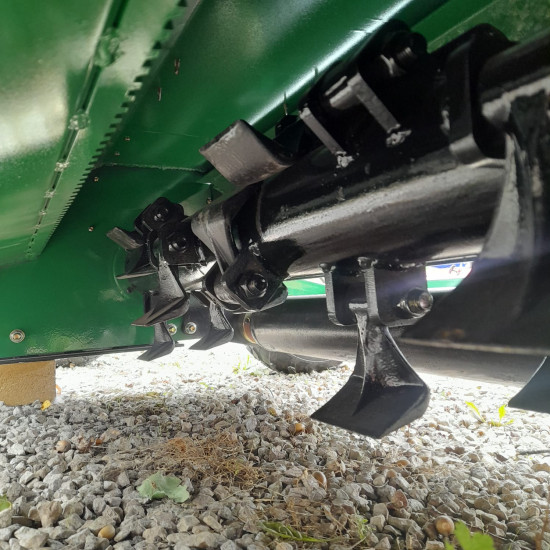 Pļaujmašīna ATV mulčētājs zāles pļāvējs smagiem darba apstākļiem lielie smagie 400g asmeņi elektrostarts piekabināms kvadraciklam ATV 120 ar benzīna 16 Zs Loncin motoru Flail mower