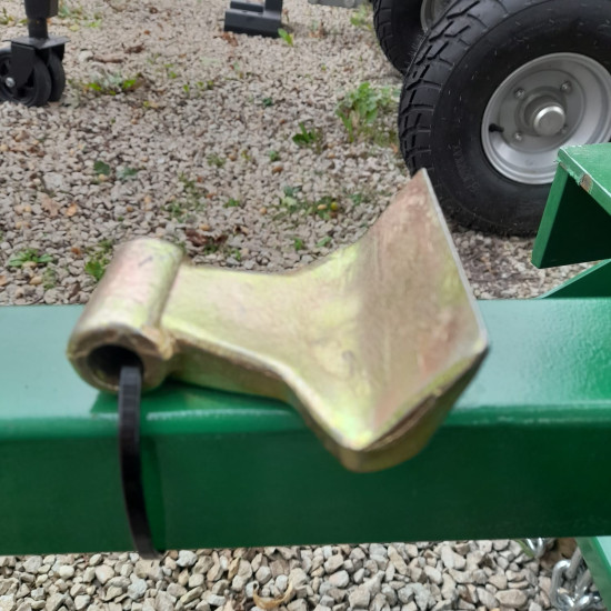 Pļaujmašīna ATV mulčētājs zāles pļāvējs smagiem darba apstākļiem lielie smagie 400g asmeņi elektrostarts piekabināms kvadraciklam ATV 120 ar benzīna 16 Zs Loncin motoru Flail mower