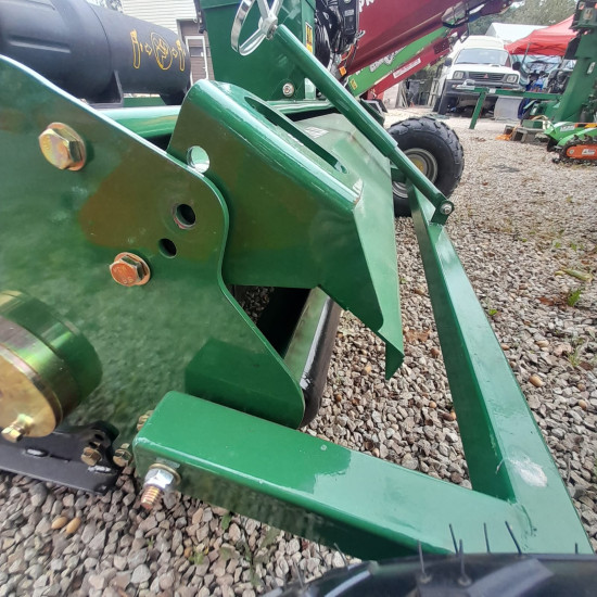 Pļaujmašīna ATV mulčētājs zāles pļāvējs smagiem darba apstākļiem lielie smagie 400g asmeņi elektrostarts piekabināms kvadraciklam ATV 120 ar benzīna 16 Zs Loncin motoru Flail mower